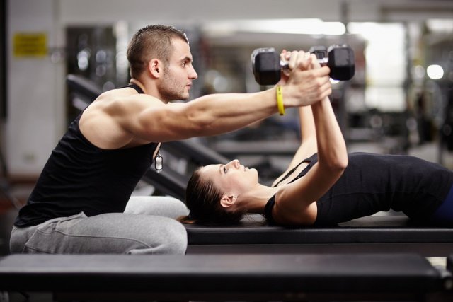 9 Tips for choosing the right fitness coach